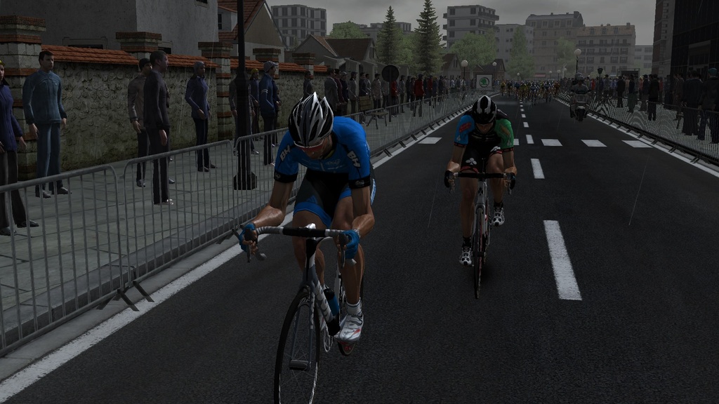 s3.amazonaws.com/static.fixphotobucket.com/3-080-CENTRAL EUROPEAN TOUR-BUDAPEST GP/3-080-PIC 008_zps8welpolk.jpg